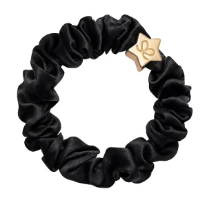 Silkkinen scrunchie tähtikoristeella, musta