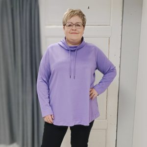 Pehmeä pusero löyhällä kauluksella, laventeli, Zhenzi